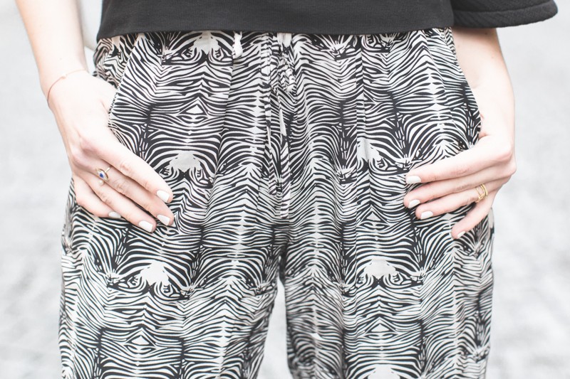 pantalon soie zebre heimstone monoprix - copyright paulinefashionblog.com_