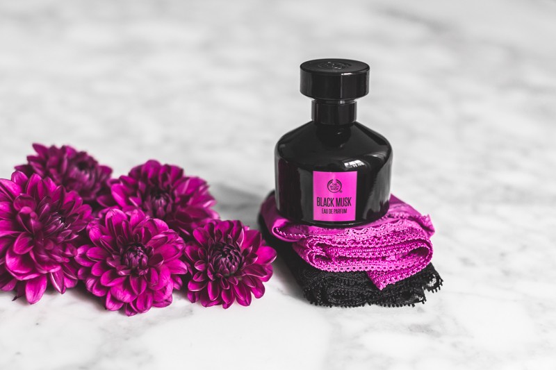 favorite things black musk the body shop passionata - photo credit paulinefashionblog.com-1