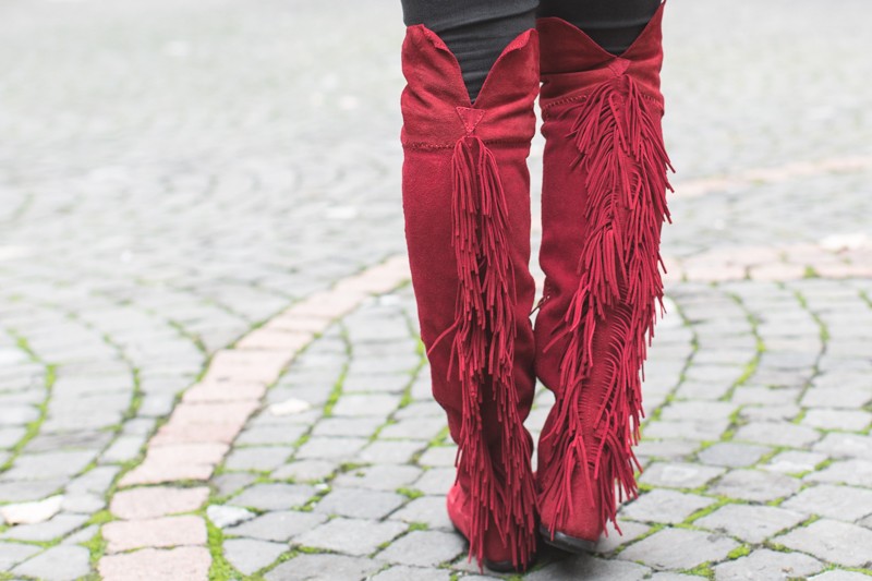 look heimstone shopnextdoor pull ellis coquelicot bottes maje minnetonka bola ilado - photo credit paulinefashionblog.com-2