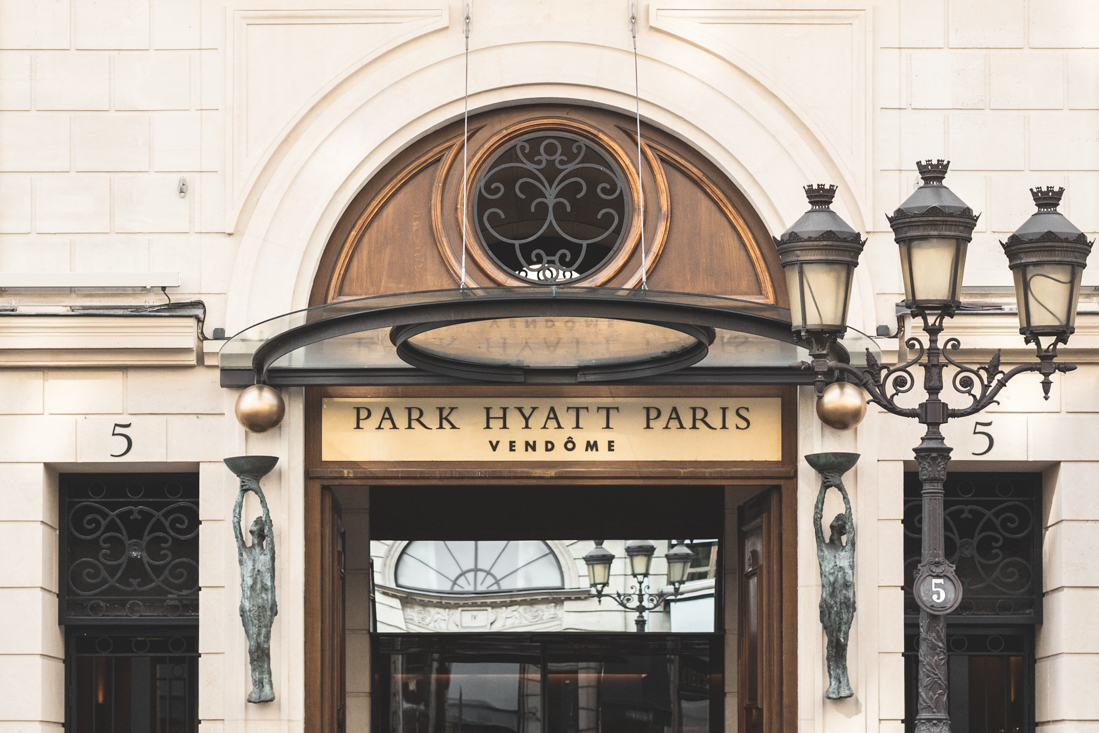 1100 hotel park hyatt paris vendome palace review photos rue de la paix - copyright Pauline paulinefashionblog.com-30