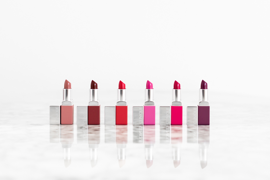clinique-pop-matte-liquid-lipstick-copyright-pauline-paulinefashionblog-com-1
