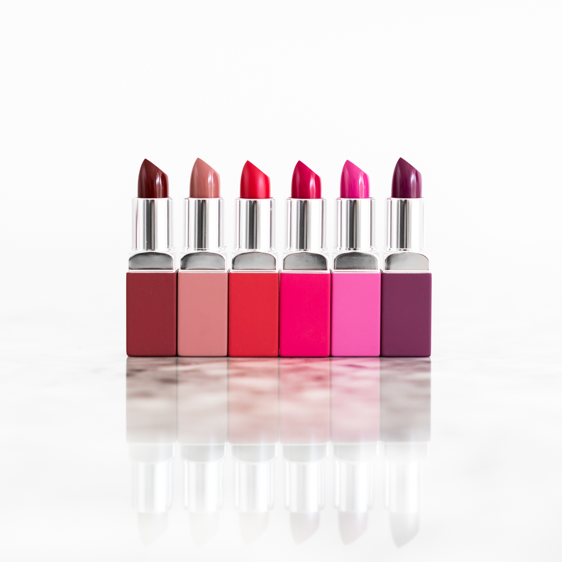 clinique-pop-matte-liquid-lipstick-copyright-pauline-paulinefashionblog-com-4
