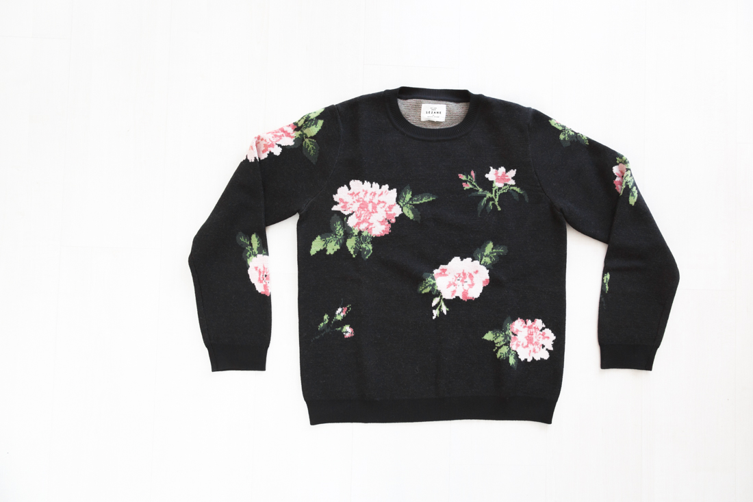 inventaire 4 pull sony fleurs sezane paris - copyright Pauline paulinefashionblog.com-1