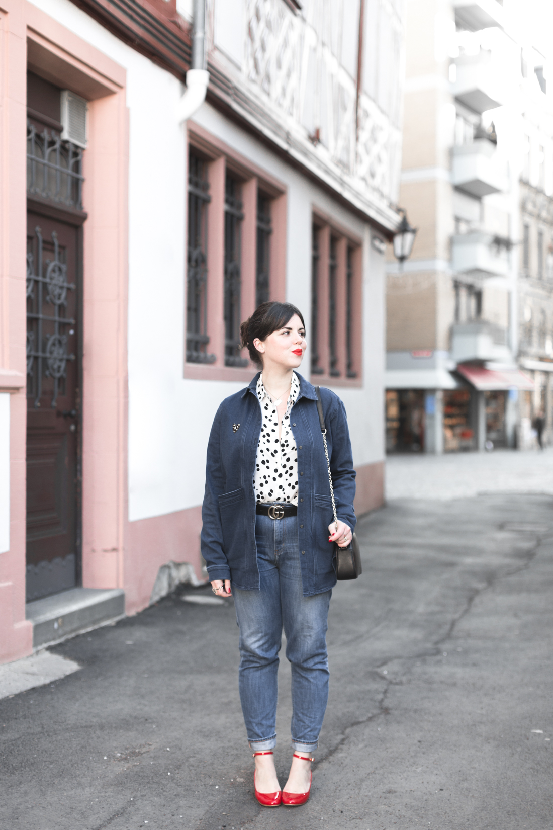 sezane_denim_jeans_dita_slim_mum_jeans_boyfriend_copyright_Pauline_paulinefashionblog_com-2