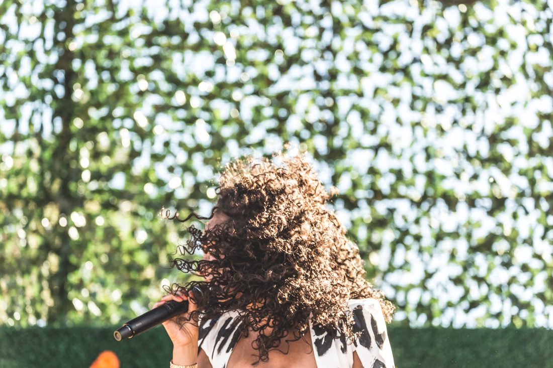 alicia_keys_concert_at_veuve_clicquot_polo_classic_new_york_vcpc10_10th_anniversary_copyright_Pauline_Privez_paulinefashionblog_com-16