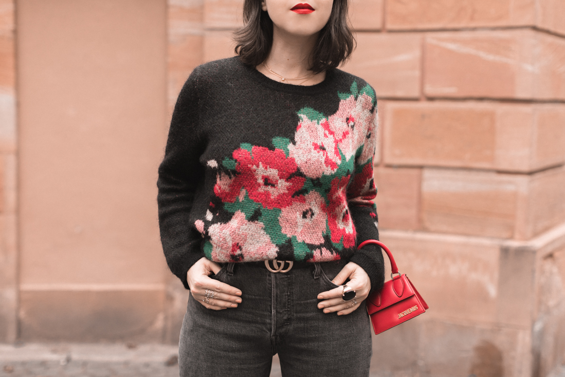 Pull sezane fleurs clearance